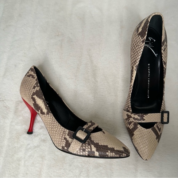 Giuseppe Zanotti 🎂 Snake embossed leather, top strap with contrast red heelSz37 - Picture 1 of 9